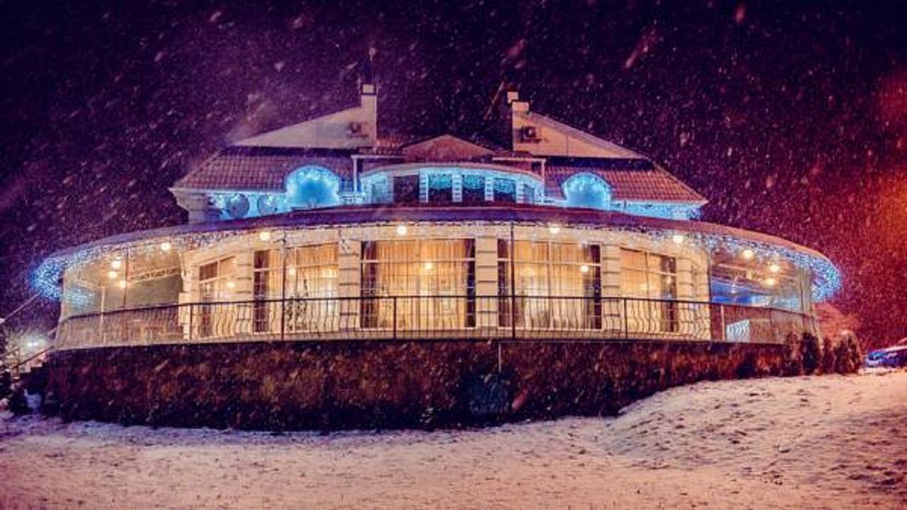 Hotel Vivat Provincia Takhtaulove Zewnętrze zdjęcie