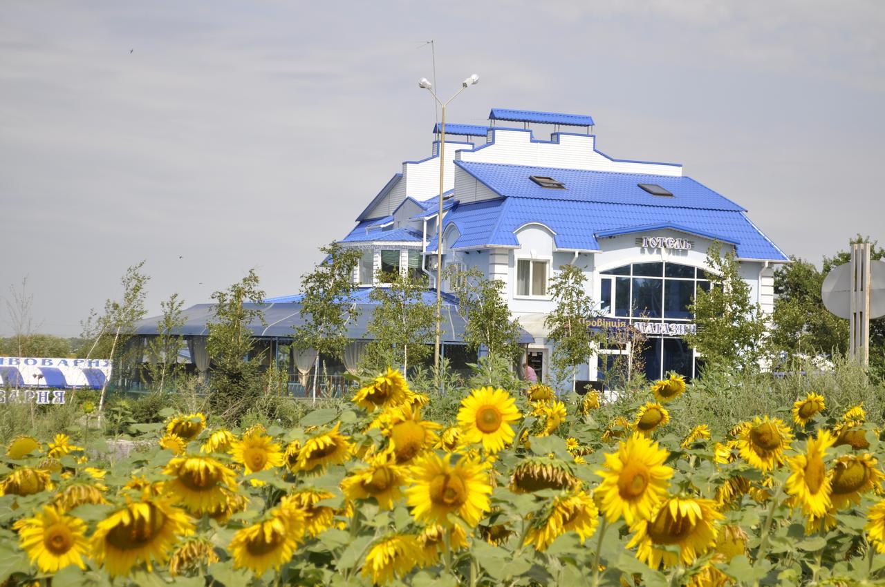 Hotel Vivat Provincia Takhtaulove Zewnętrze zdjęcie