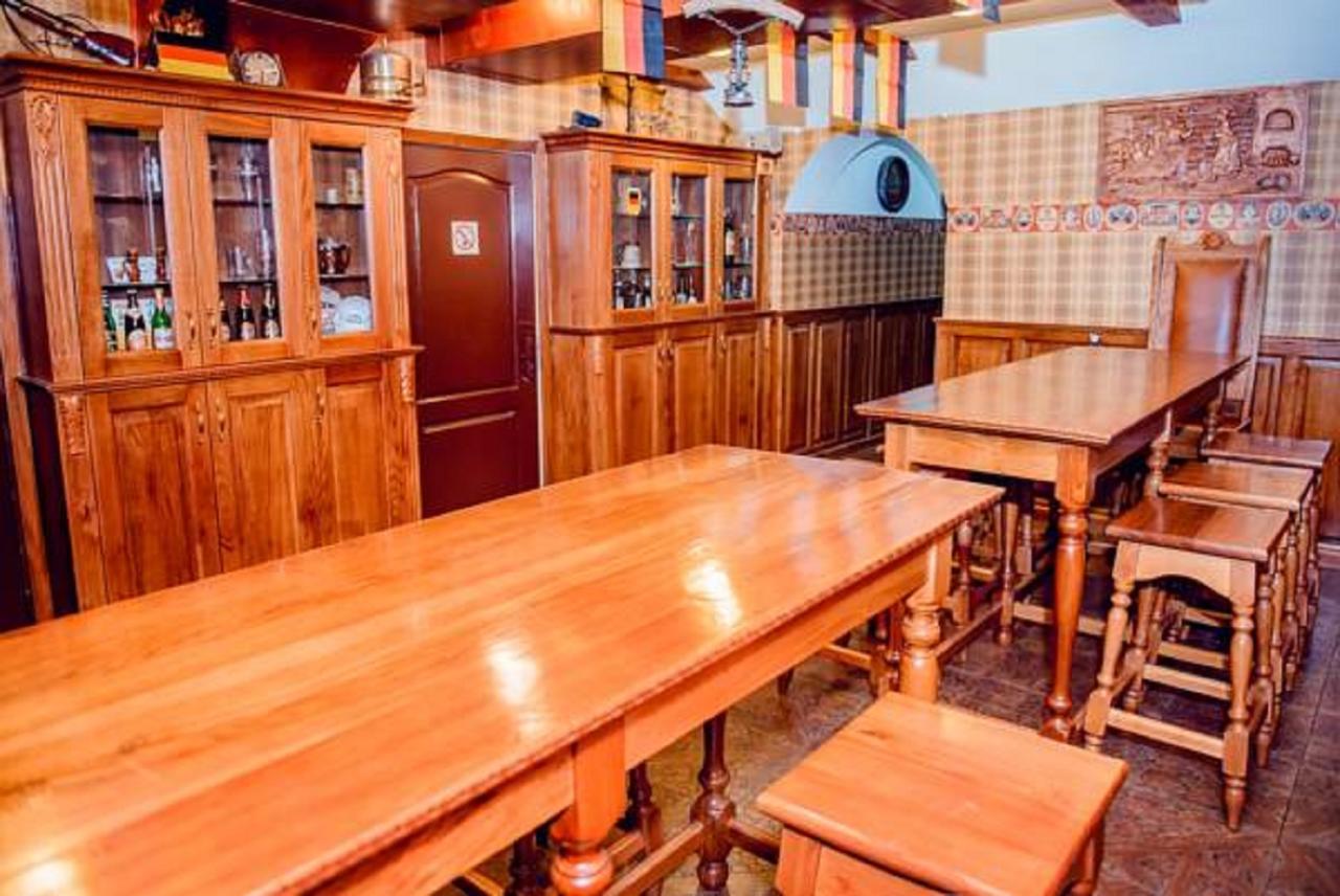 Hotel Vivat Provincia Takhtaulove Zewnętrze zdjęcie