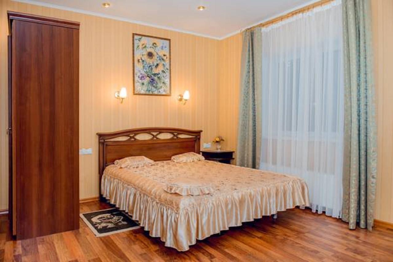 Hotel Vivat Provincia Takhtaulove Pokój zdjęcie