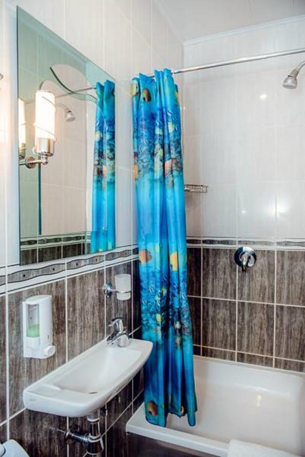 Hotel Vivat Provincia Takhtaulove Zewnętrze zdjęcie